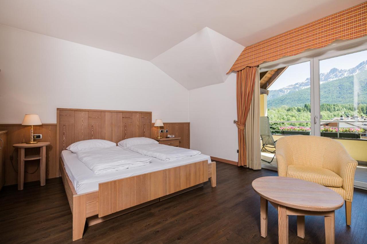 Hotel Kronplatz Valdaora Kültér fotó