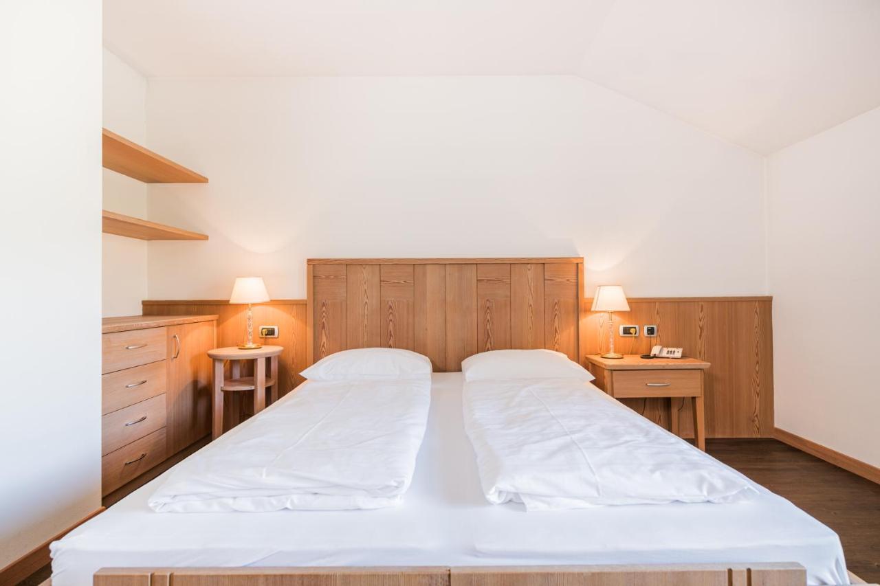 Hotel Kronplatz Valdaora Kültér fotó