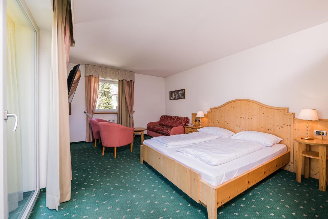 Hotel Kronplatz Valdaora Kültér fotó