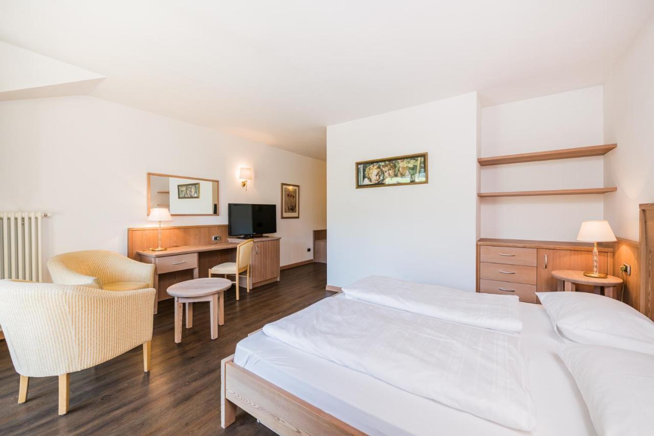Hotel Kronplatz Valdaora Kültér fotó