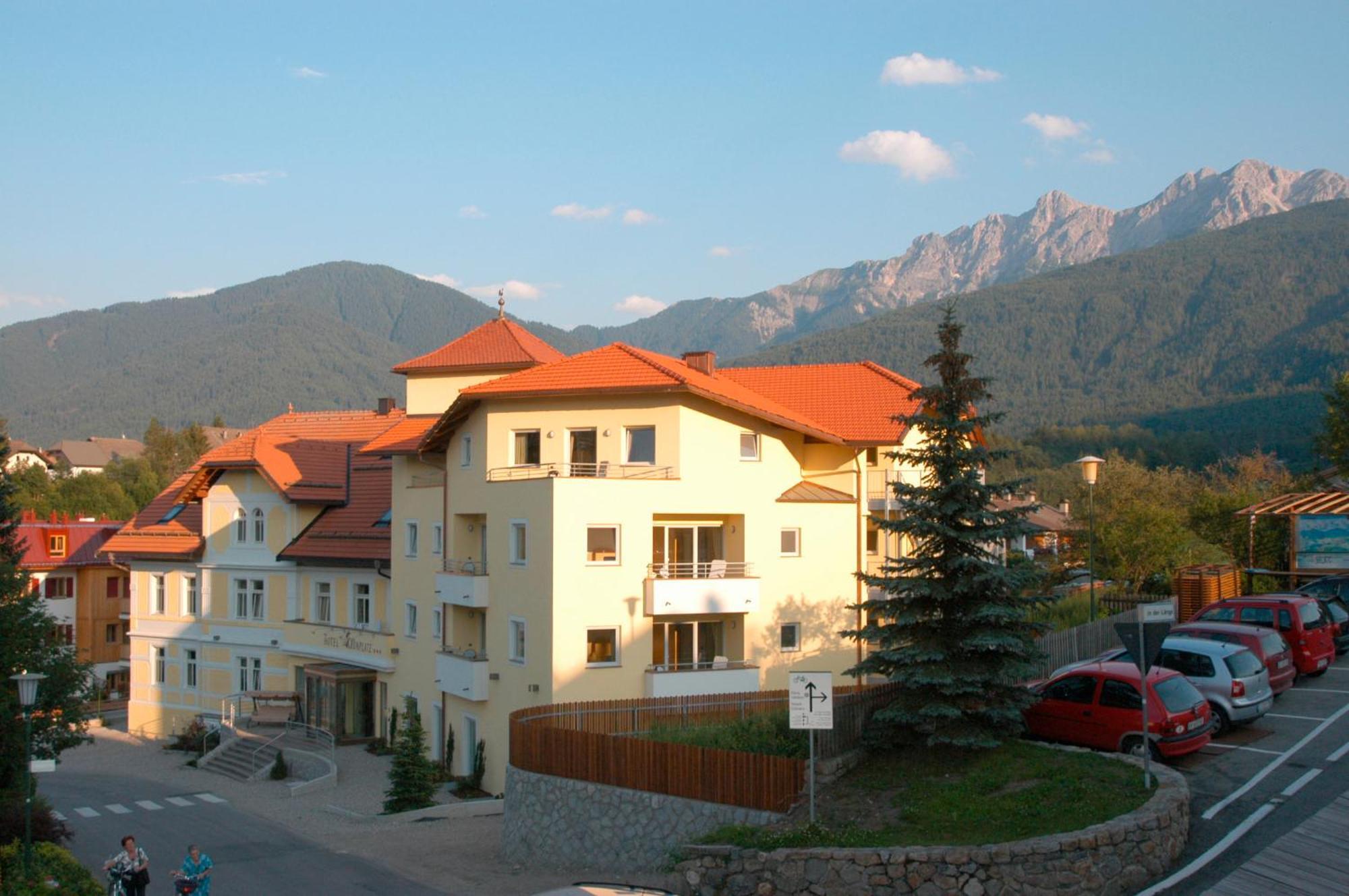 Hotel Kronplatz Valdaora Kültér fotó