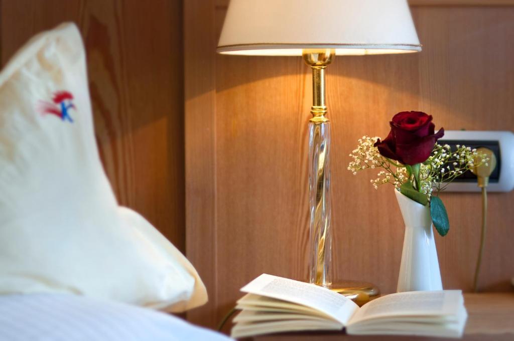 Hotel Kronplatz Valdaora Szoba fotó