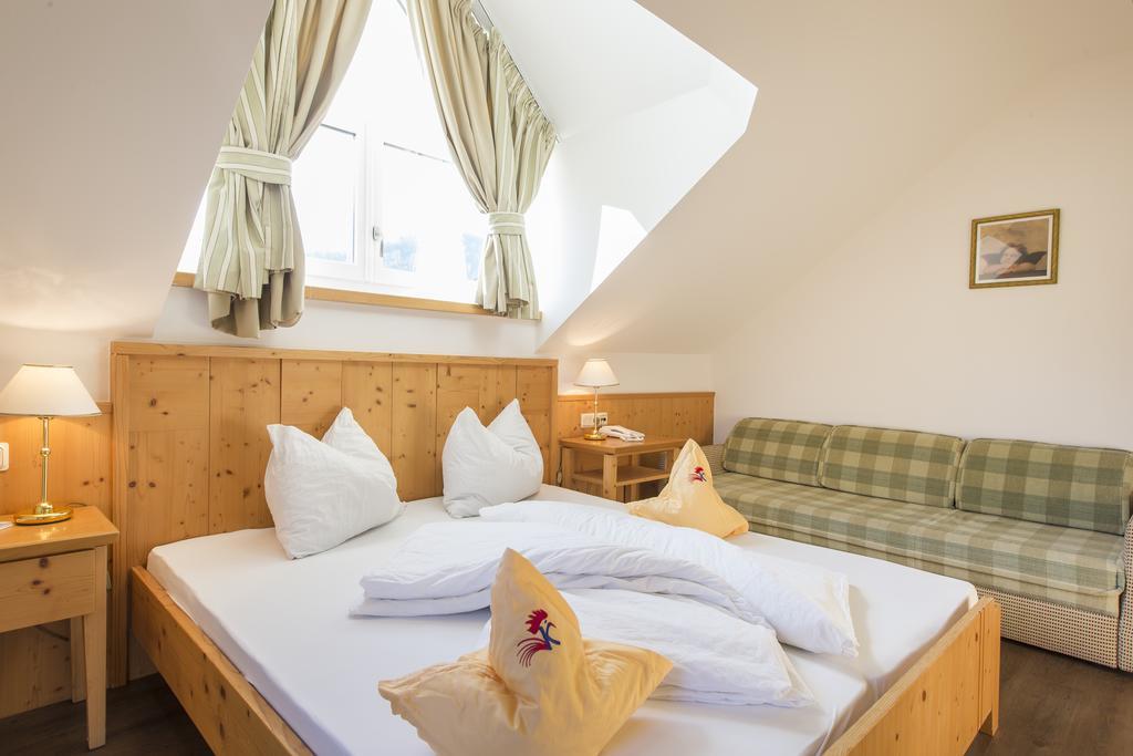 Hotel Kronplatz Valdaora Kültér fotó