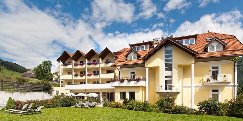 Hotel Kronplatz Valdaora Kültér fotó